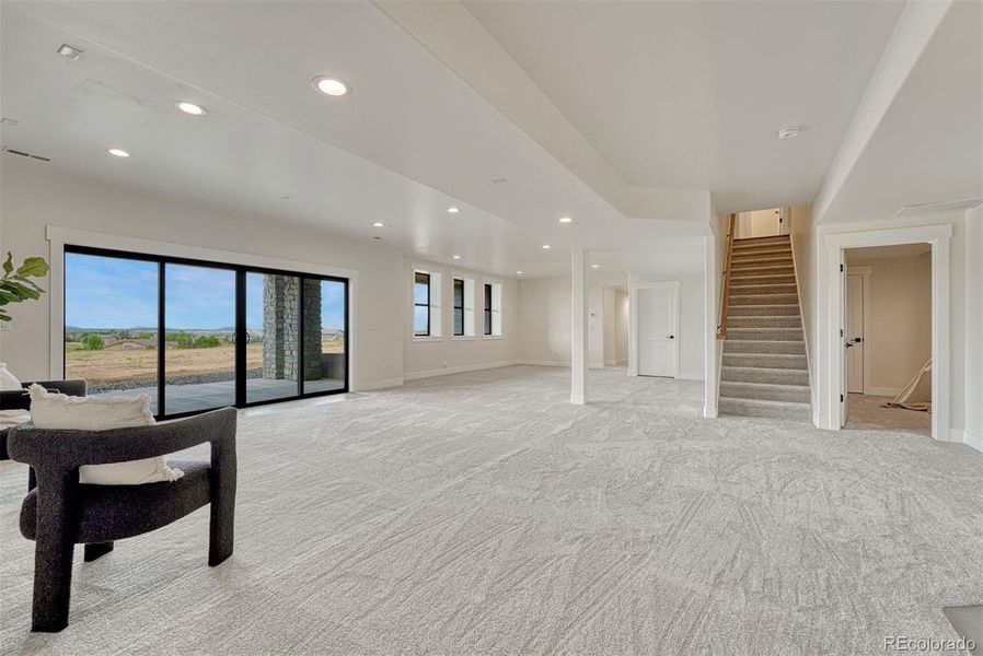 Spacious, unfurnished interior of a new home in , Colorado Springs (Image 22).