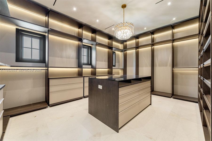 Furnished interior view inside a new home in , Pinecrest (Image 11).