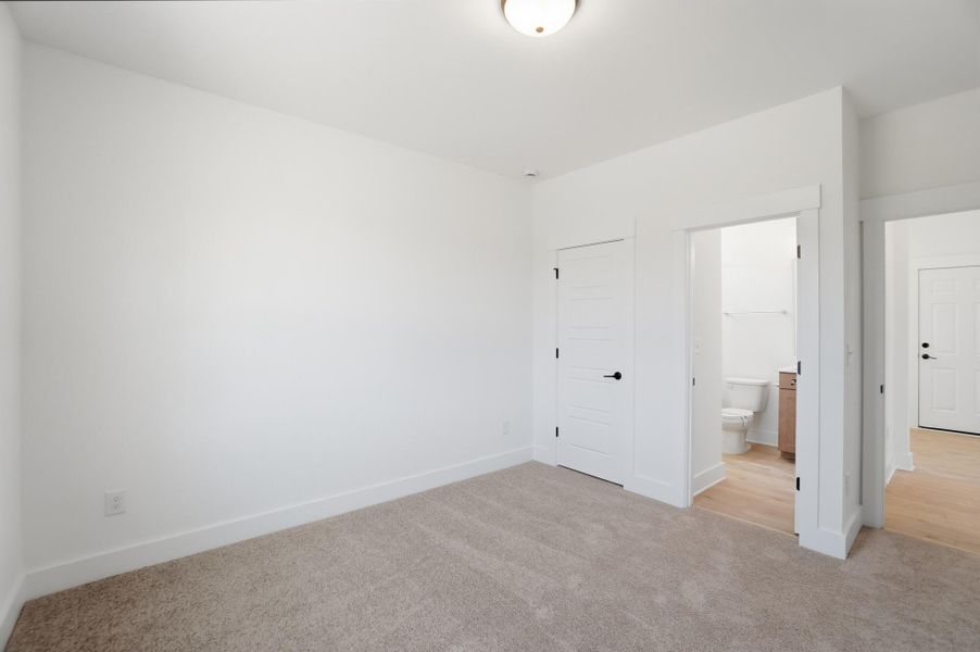Spacious, unfurnished interior of a new home in Chasewood, Mint Hill (Image 34).