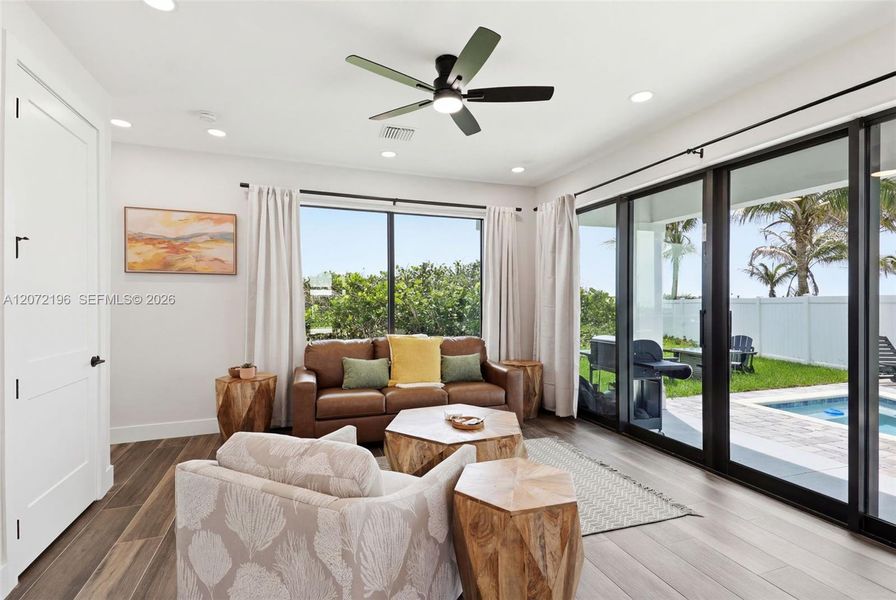 Furnished interior view inside a new home in , Melbourne Beach (Image 9).