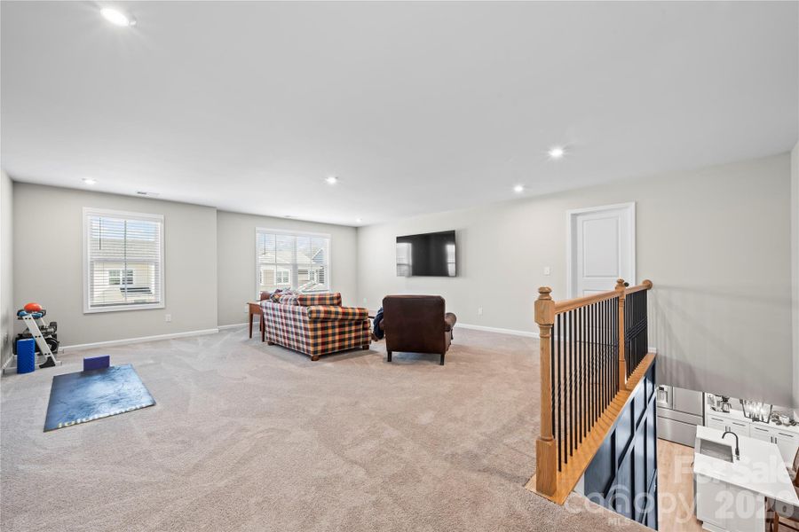 versatile loft area/bonus room versatile loft area/bonus room