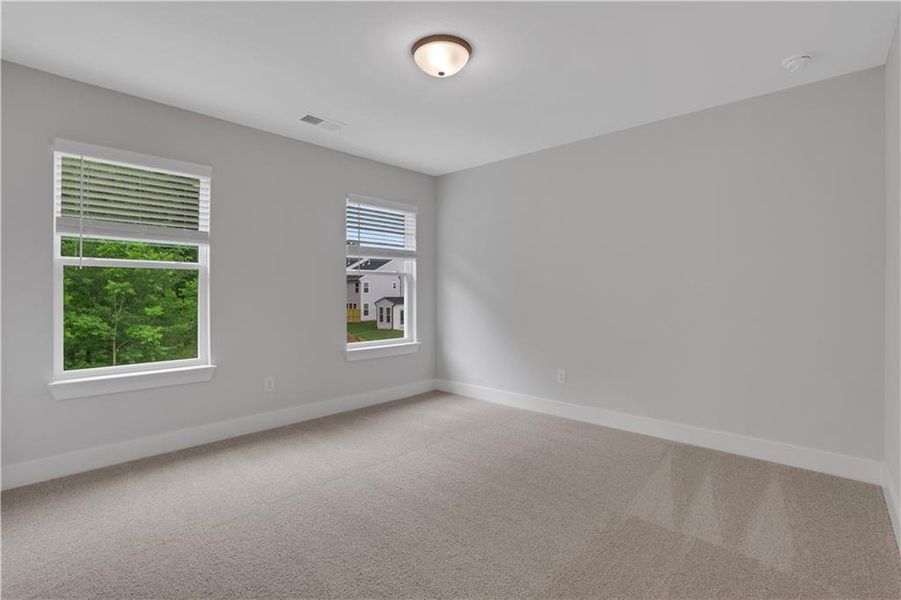 Spacious, unfurnished interior of a new home in Villas at Dawsonville, Dawsonville (Image 30).