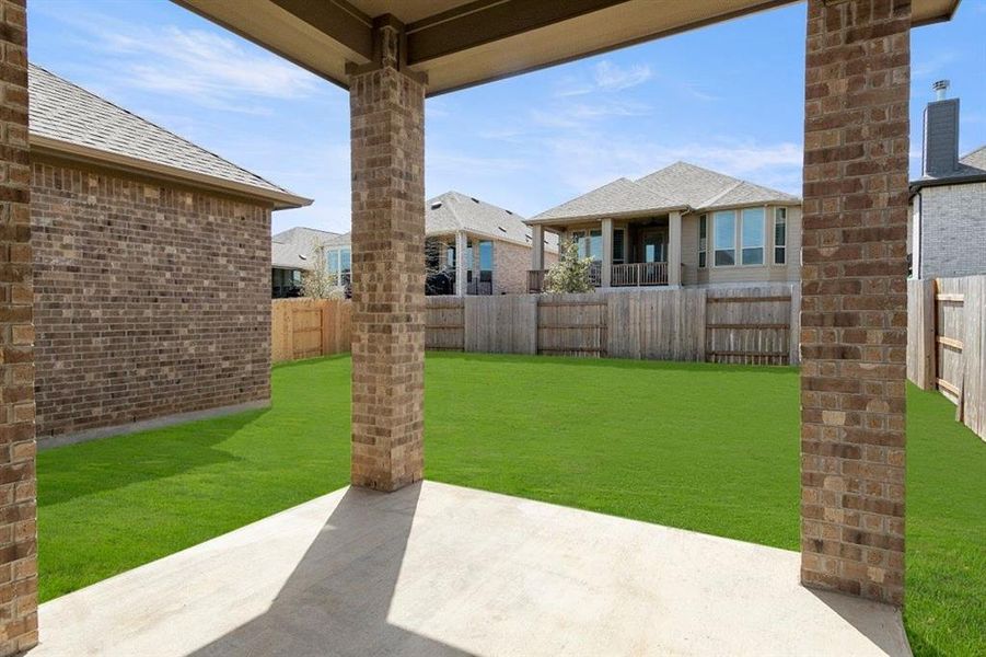 Covered rear patio