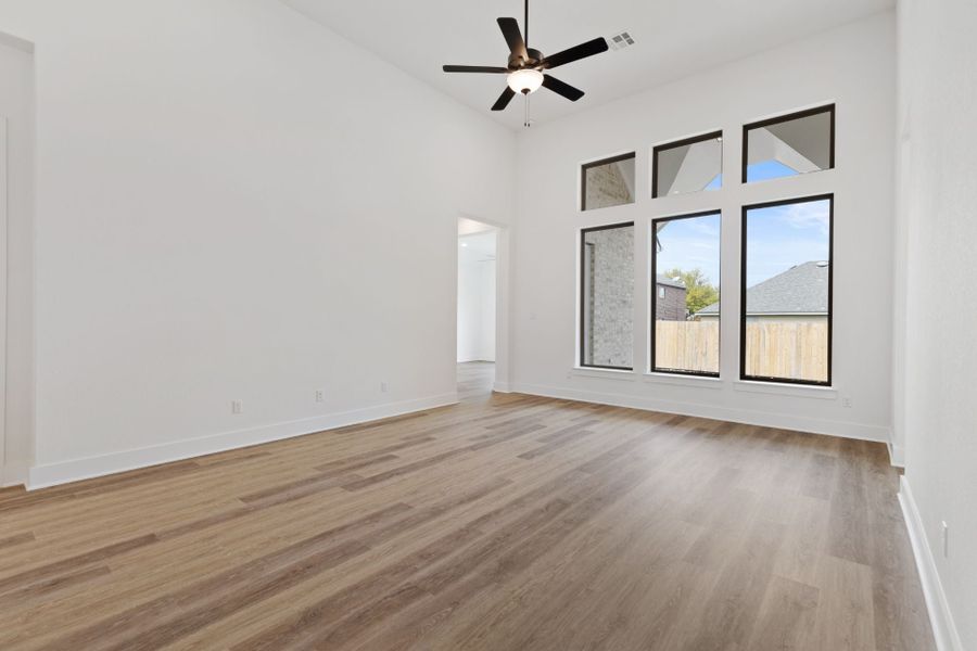 4br New Home in Fort Worth, TX.  - Slide 17