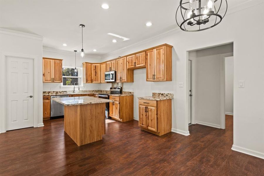Furnished interior view inside a new home in , Mount Vernon (Image 16).