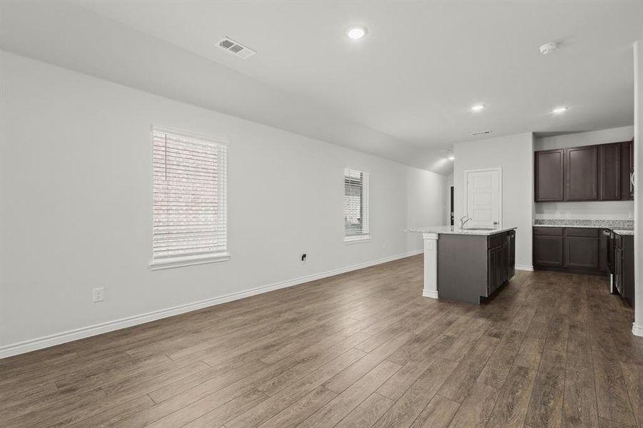 Spacious, unfurnished interior of a new home in Christian Meadows, Ennis (Image 36). Spacious, unfurnished interior of a new home in Christian Meadows, Ennis (Image 36).