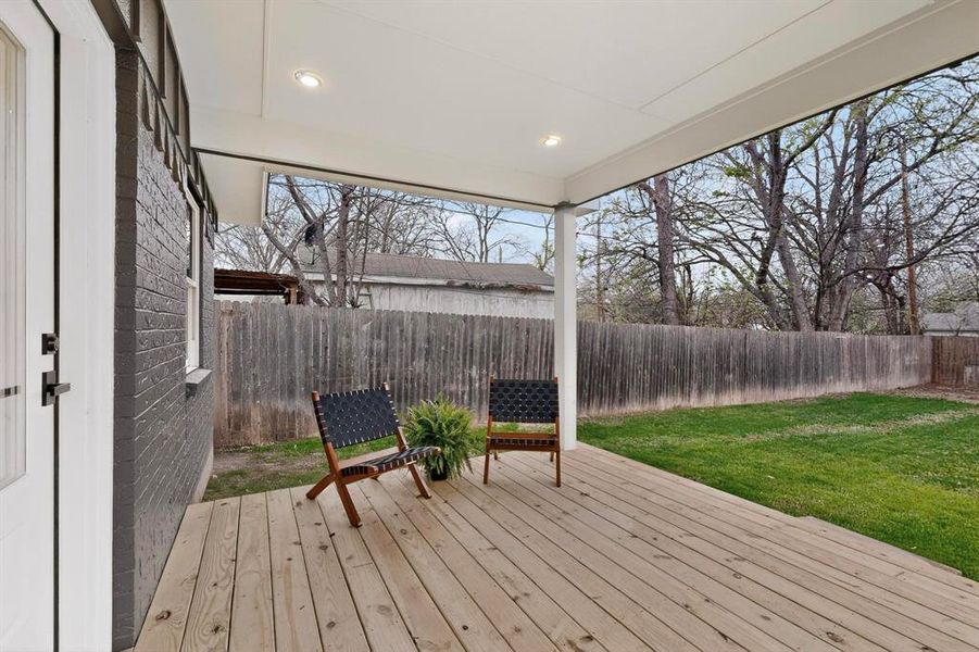 Exterior details and patio area of a home in , White Settlement (Image 3).