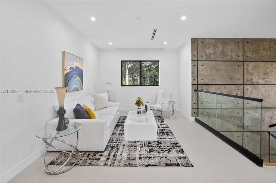 Furnished interior view inside a new home in , Fort Lauderdale (Image 6).