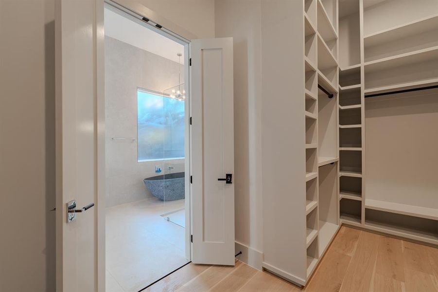 Furnished interior view inside a new home in , Dallas (Image 16).