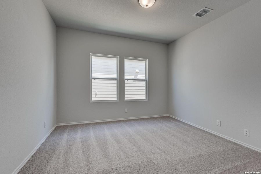 Spacious, unfurnished interior of a new home in Cordova Trails, Seguin (Image 23).