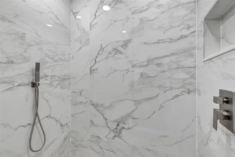 Close-up of interior finishes inside a home in , Dunnellon (Image 14). Close-up of interior finishes inside a home in , Dunnellon (Image 14).