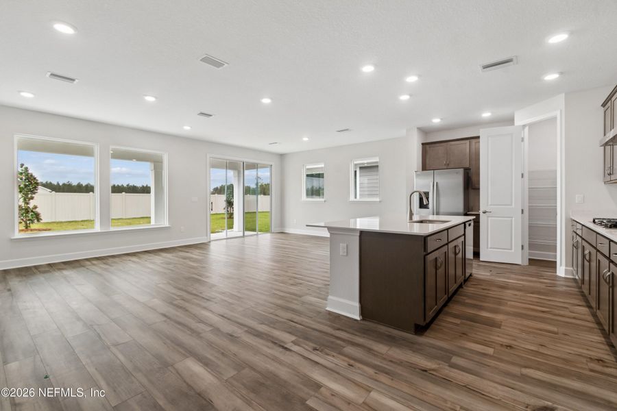Image 27 of a home in Tributary 50'.