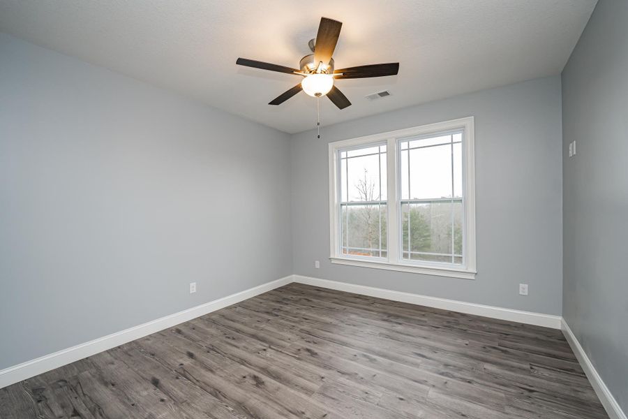 Representative unfurnished interior of a home built from the Roosevelt Elite by Enchanted Homes in Pointe Summit, Slater-Marietta (Image 18).