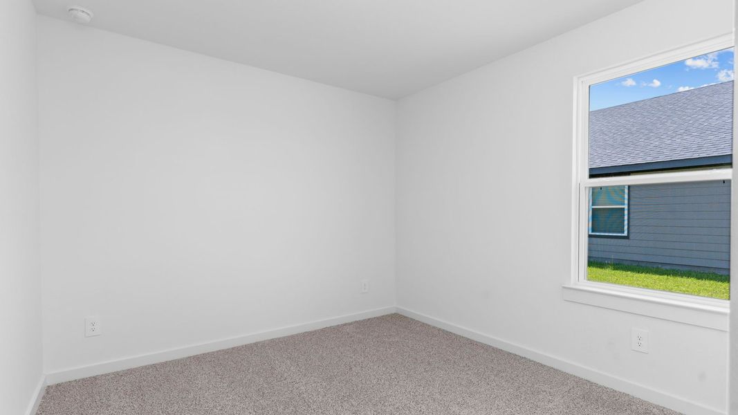 Spacious, unfurnished interior of a new home in Tamarron, Fulshear (Image 21).
