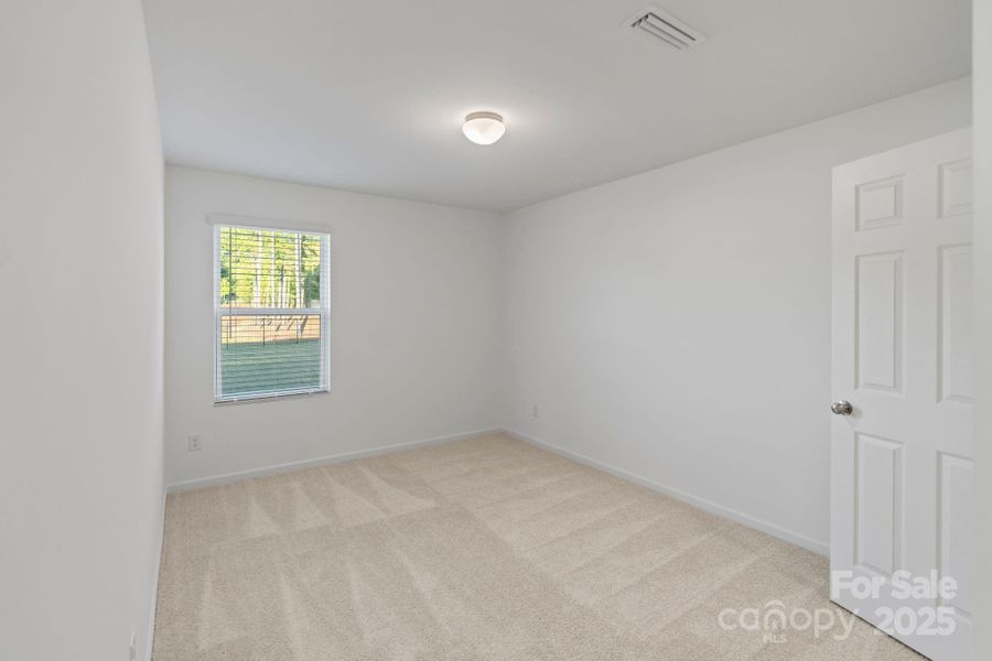 Spacious, unfurnished interior of a new home in , Lancaster (Image 14).