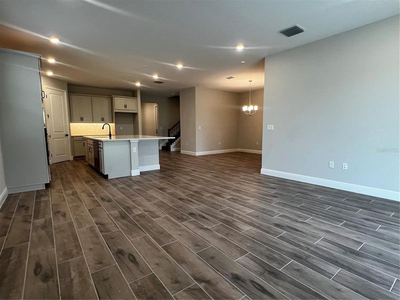 Spacious, unfurnished interior of a new home in Hills of Minneola, Minneola (Image 17).