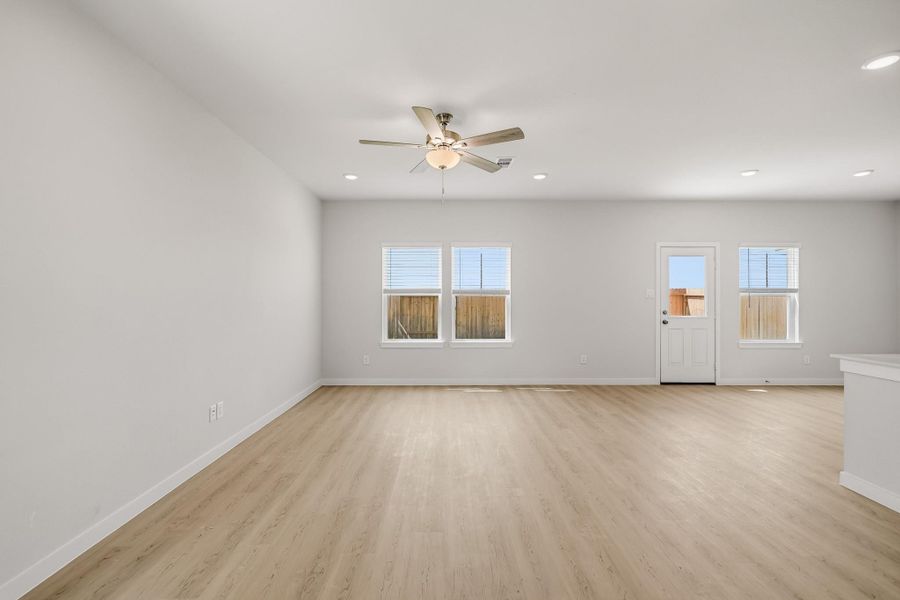 Spacious, unfurnished interior of a new home in Katy Reserve, Katy (Image 8). Spacious, unfurnished interior of a new home in Katy Reserve, Katy (Image 8).