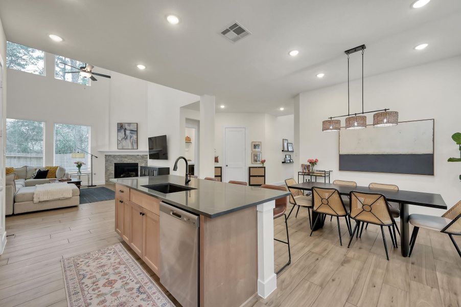 Bright and airy living space seamlessly connected to the heart of the home.