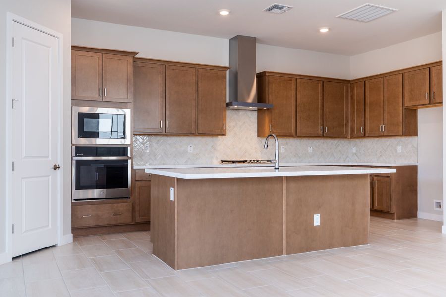 Furnished interior view inside a new home in Waterston Central, Gilbert (Image 5). Furnished interior view inside a new home in Waterston Central, Gilbert (Image 5).