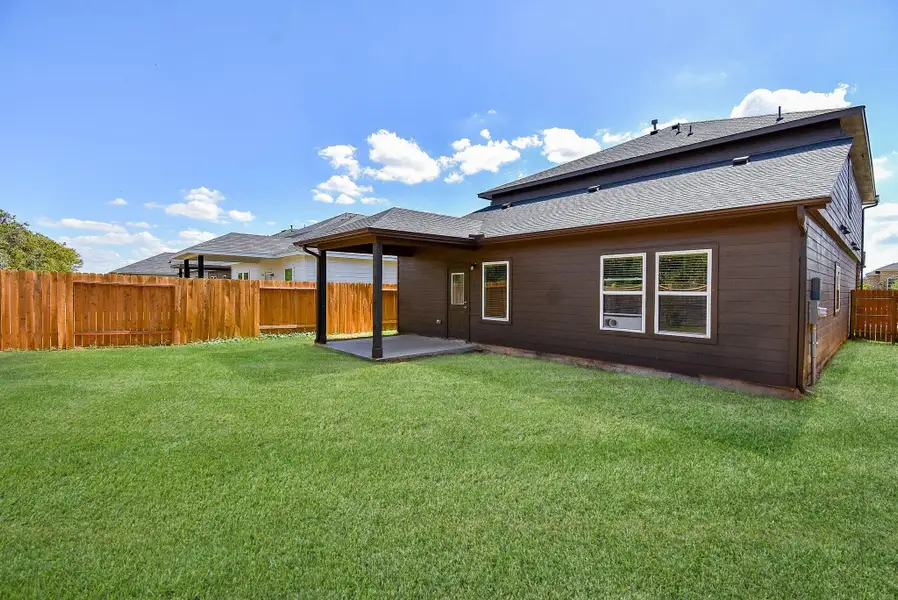 Built in 2024, the entire 2,513 sf of this home is still like-new. Built in 2024, the entire 2,513 sf of this home is still like-new.