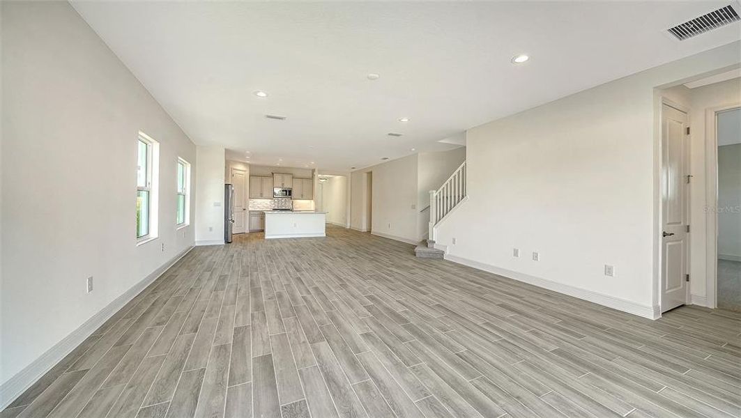 Spacious, unfurnished interior of a new home in Windward, Sarasota (Image 19). Spacious, unfurnished interior of a new home in Windward, Sarasota (Image 19).