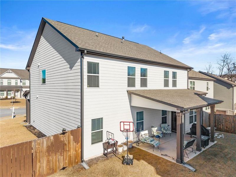 Exterior details and patio area of a home in , Auburn (Image 26).