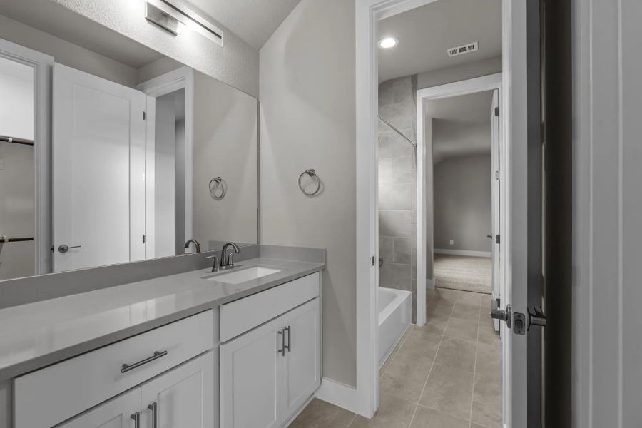 Robertson C full bath