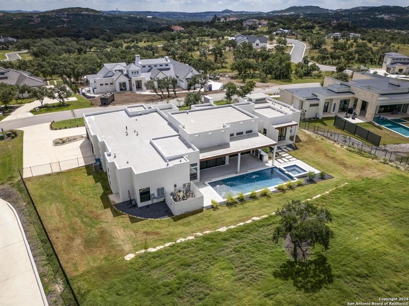 Image 75 of a home in .