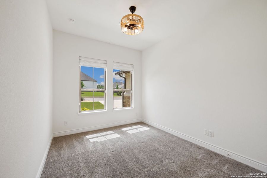 Spacious, unfurnished interior of a new home in Esperanza - 70', Boerne (Image 19). Spacious, unfurnished interior of a new home in Esperanza - 70', Boerne (Image 19).