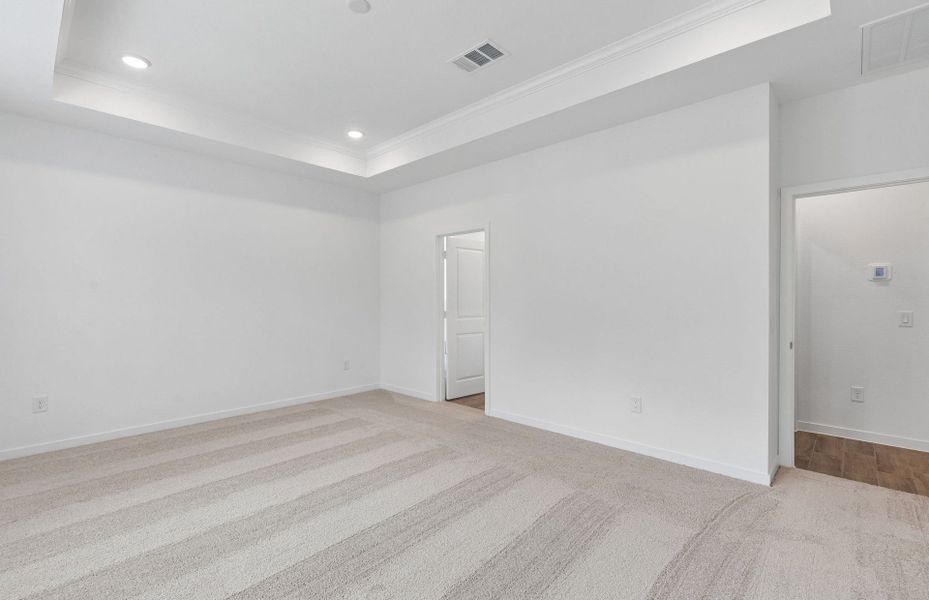 Spacious, unfurnished interior of a new home in Mavera, Conroe (Image 20). Spacious, unfurnished interior of a new home in Mavera, Conroe (Image 20).