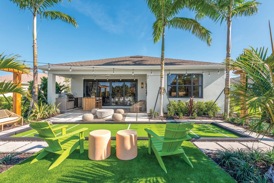 Representative exterior details of a home built from the Bonaire by GL Homes in Valencia Harbor (55+), Fort Myers (Image 3).