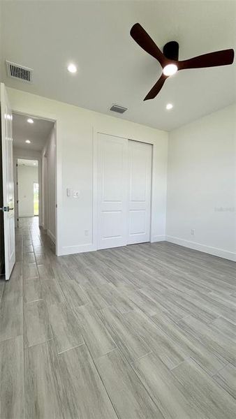 Spacious, unfurnished interior of a new home in , North Port (Image 24).