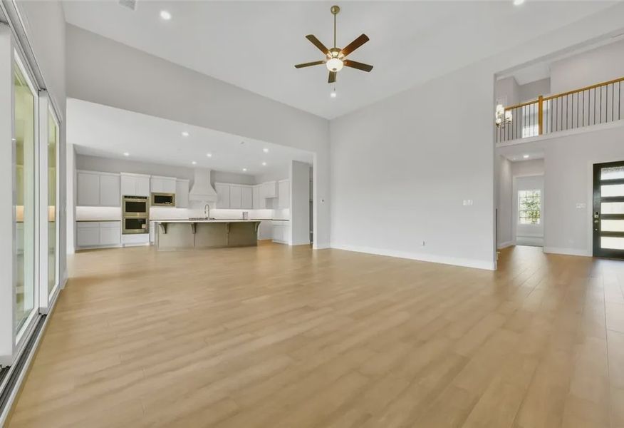 Plan 6030 great room - 7 of 25