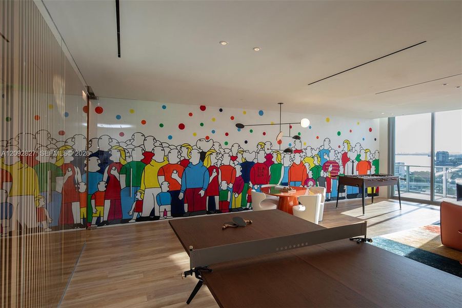 Community amenities in , Miami (Image 8).