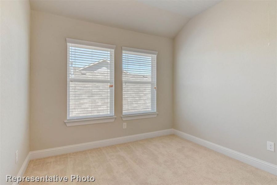 Representative unfurnished interior of a home built from the Harvest Ridge 1782 by Brohn Homes in Harvest Ridge, Elgin (Image 13).