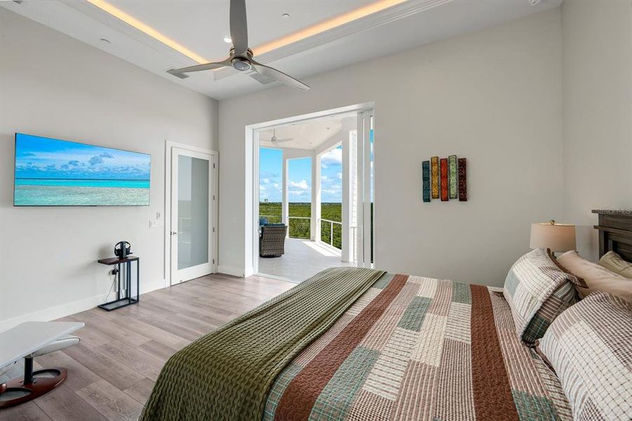 Furnished interior view inside a new home in , Cape Coral (Image 51).