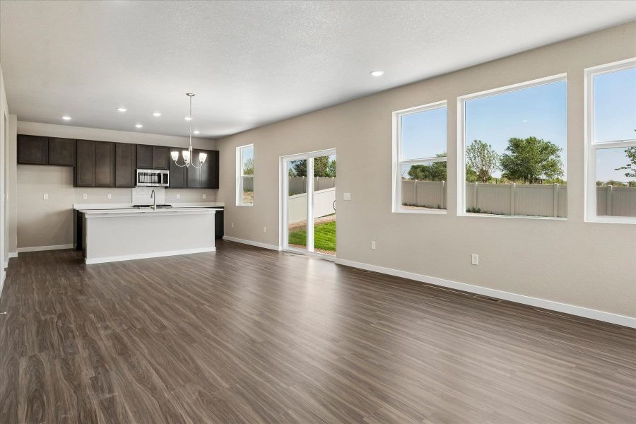 Spacious, unfurnished interior of a new home in Aspen Ranch, Fountain (Image 11).