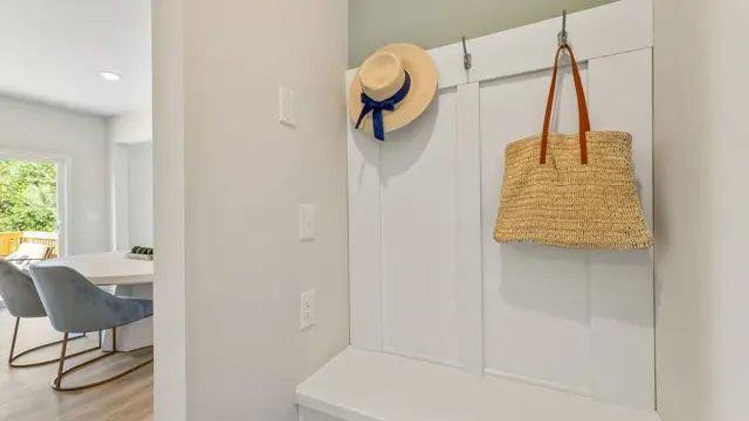 Image 14 of a home in Parkview Estates.