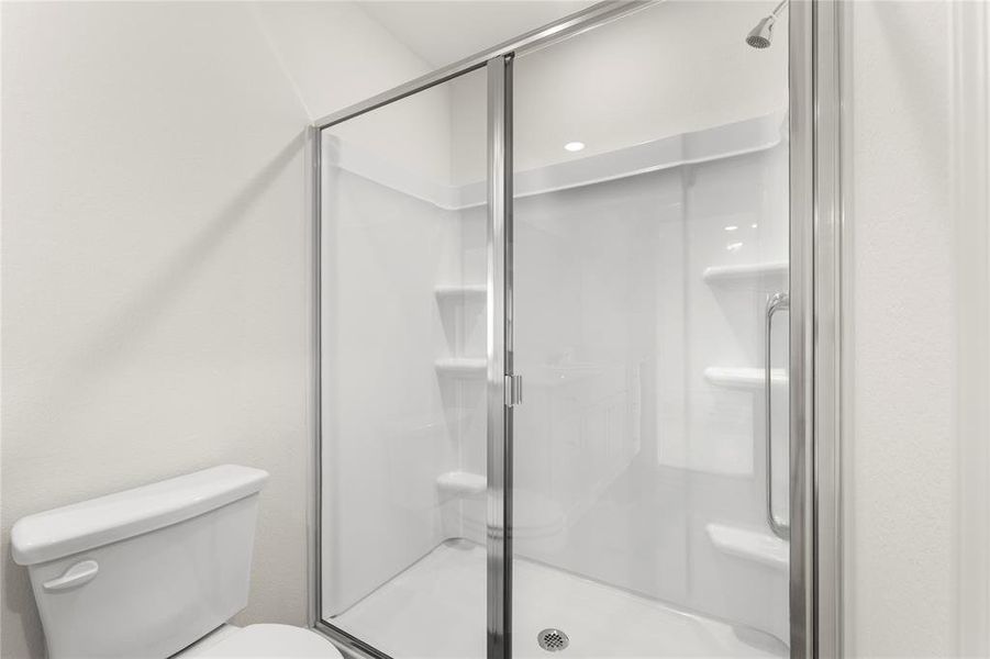 19. 14156 Donahue - Bath (3) 19. 14156 Donahue - Bath (3)