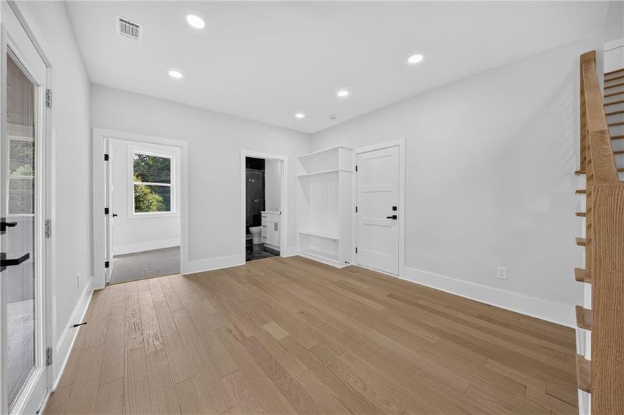 Spacious, unfurnished interior of a new home in , Loganville (Image 19). Spacious, unfurnished interior of a new home in , Loganville (Image 19).