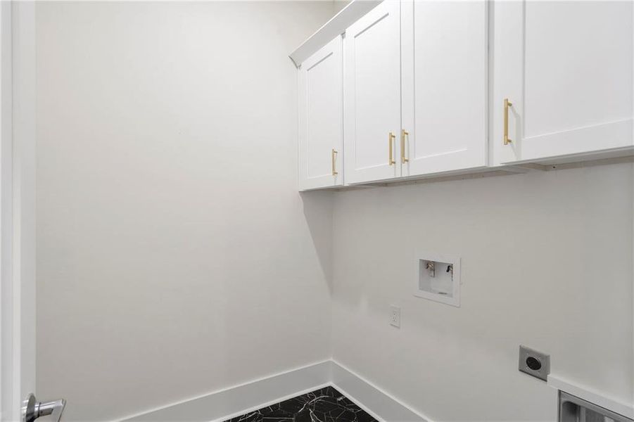 Spacious, unfurnished interior of a new home in , Cumming (Image 39).