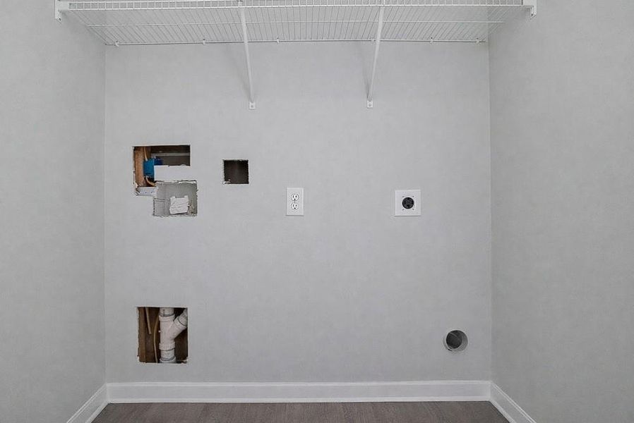 Spacious, unfurnished interior of a new home in , Fayetteville (Image 8).