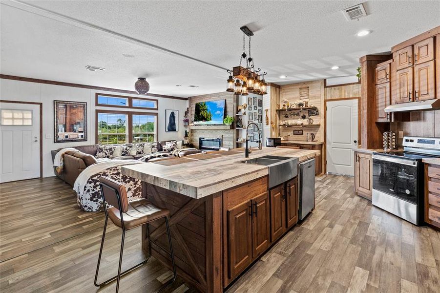 Furnished interior view inside a new home in , Okeechobee (Image 10).