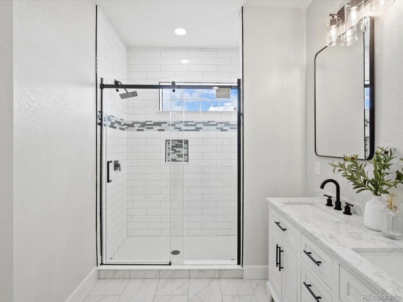 Furnished interior view inside a new home in , Strasburg (Image 13).