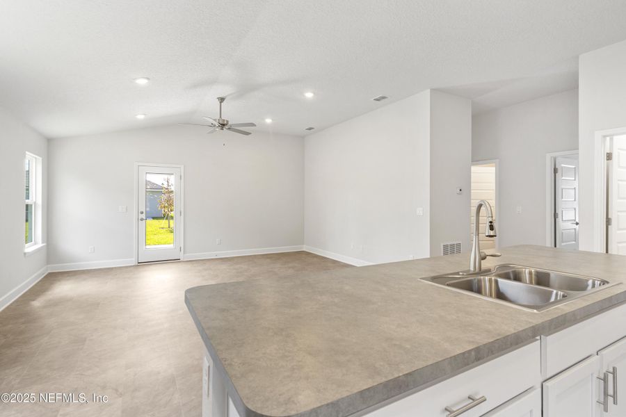 Image 29 of a home in Summerglen.