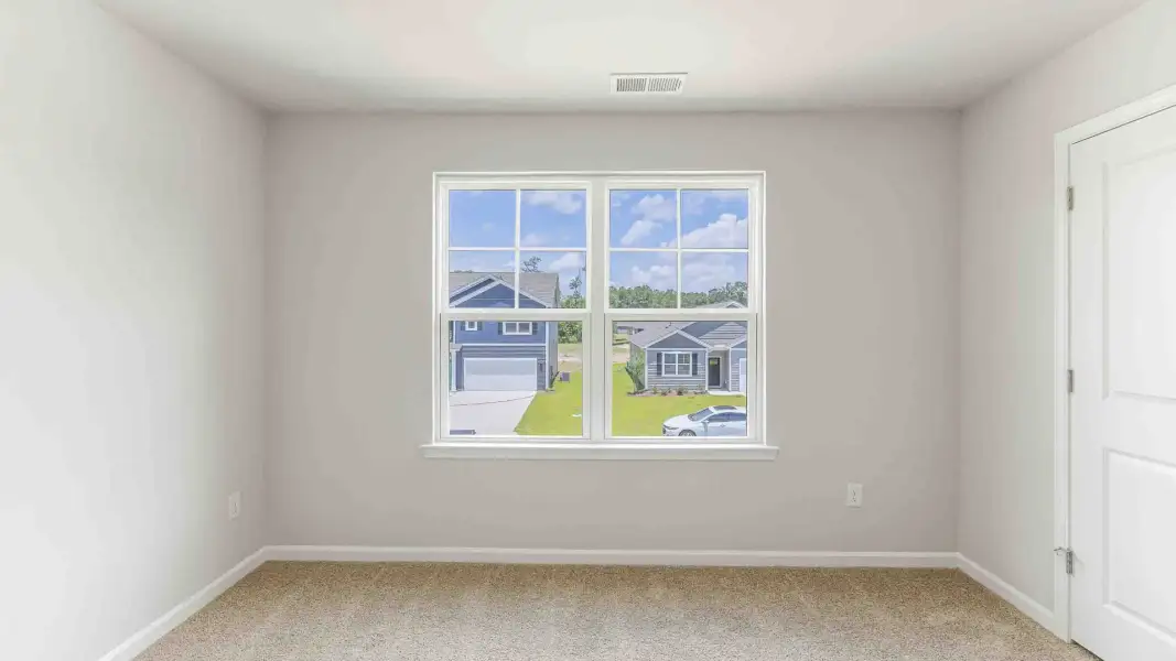 Representative unfurnished interior of a home built from the Hayden by D.R. Horton in Brookside, Richlands (Image 34).