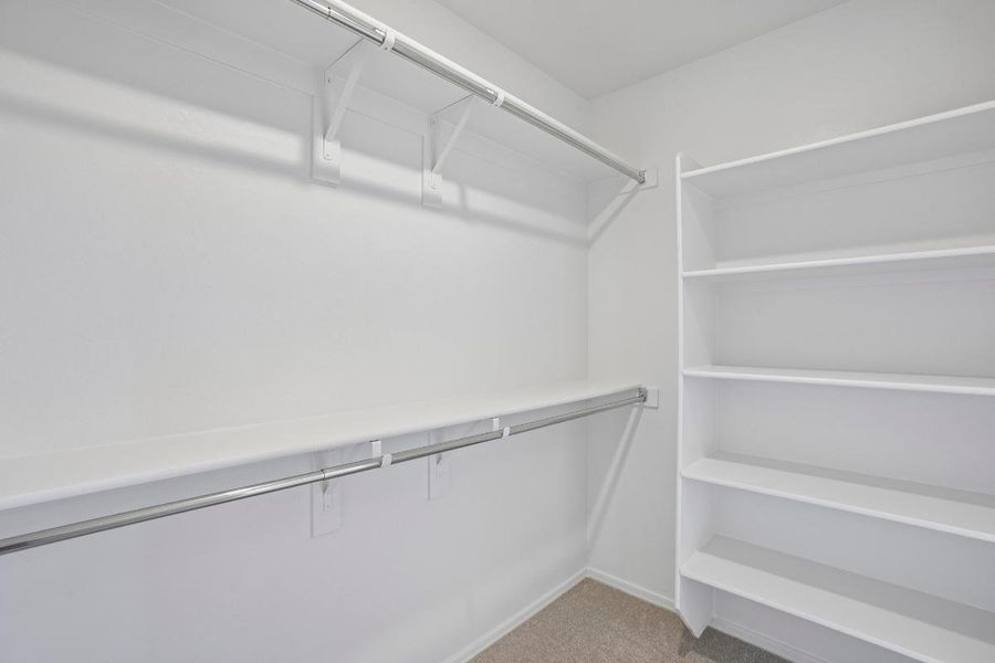 Spacious, unfurnished interior of a new home in Bella Camino Traditions, San Tan Valley (Image 9). Spacious, unfurnished interior of a new home in Bella Camino Traditions, San Tan Valley (Image 9).