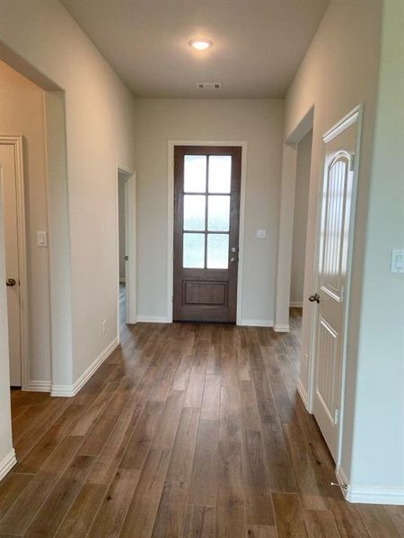 Spacious, unfurnished interior of a new home in Hillview Addition, Decatur (Image 15). Spacious, unfurnished interior of a new home in Hillview Addition, Decatur (Image 15).