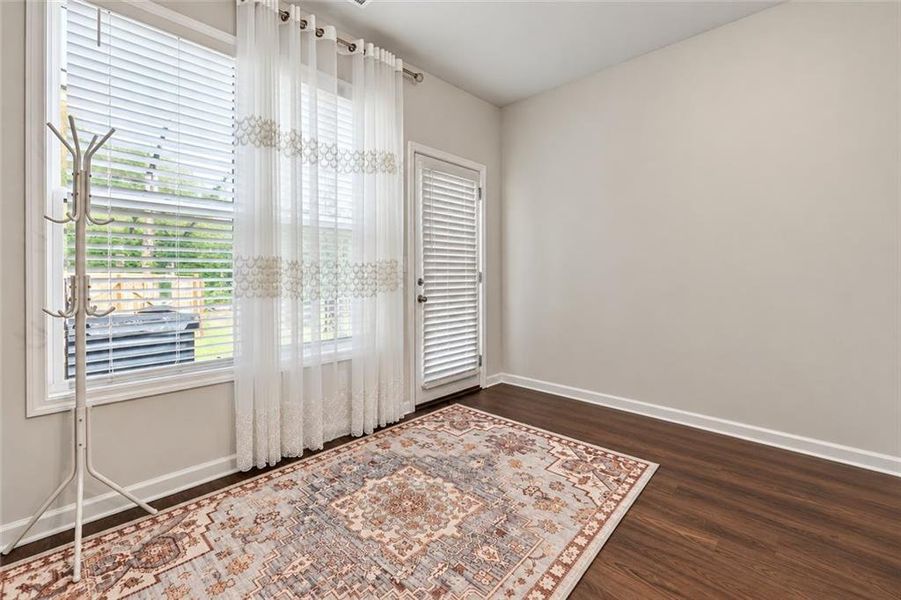 Spacious, unfurnished interior of a new home in , Lawrenceville (Image 19).