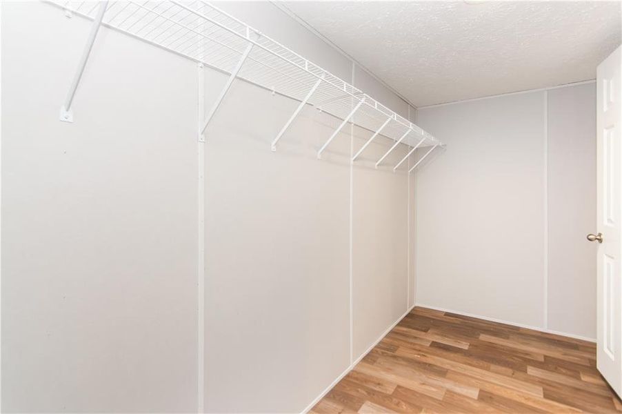 Spacious, unfurnished interior of a new home in , Talking Rock (Image 21).